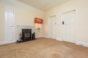 Lodge Living Room- click for photo gallery